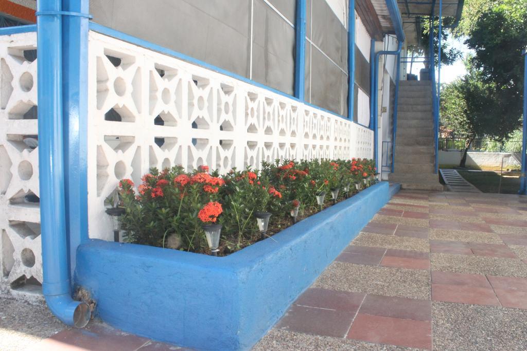 Villa Katherine Melgar Exteriér fotografie